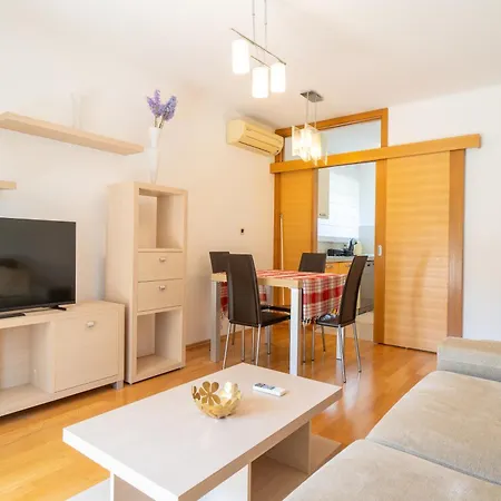 Apartment Acqua Blu *